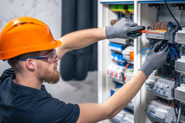 Best Emergency Electrical Repair  in Crescent Springs, KY