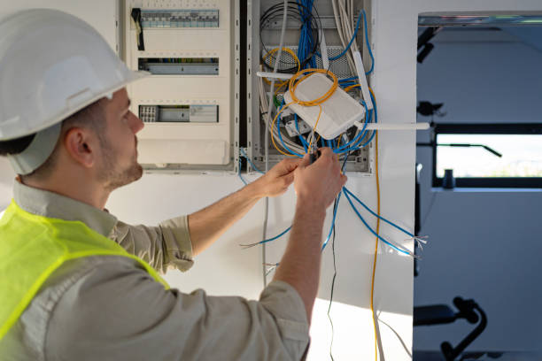 Best Electrical Contractors for Businesses  in Crescent Springs, KY
